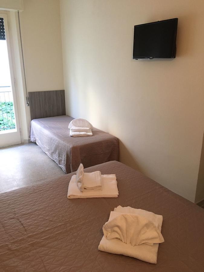Hotel Rebola ريميني المظهر الخارجي الصورة